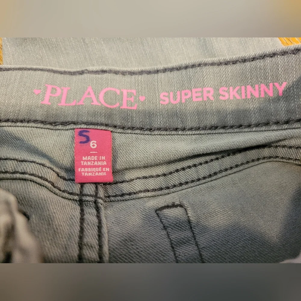 Children's Place Gray Super Skinny Girls Jeans Size 6